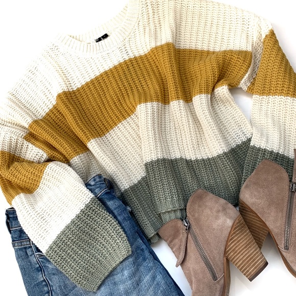 Vici Sweaters - | LAST 1 • colorblock sweater |